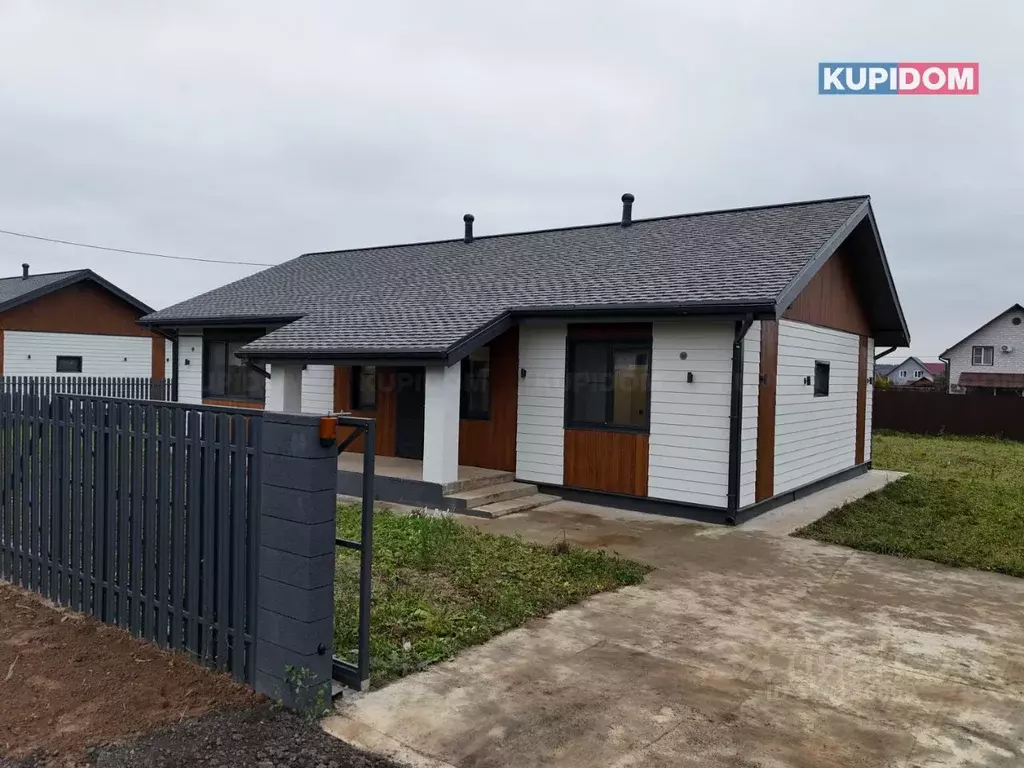 Дом в Калужская область, Жуковский муниципальный округ, с. Совхоз ... - Фото 2