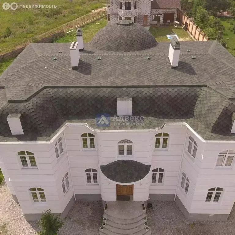 Дом в Дударева, Тюменская улица, 52 (410 м) - Фото 1