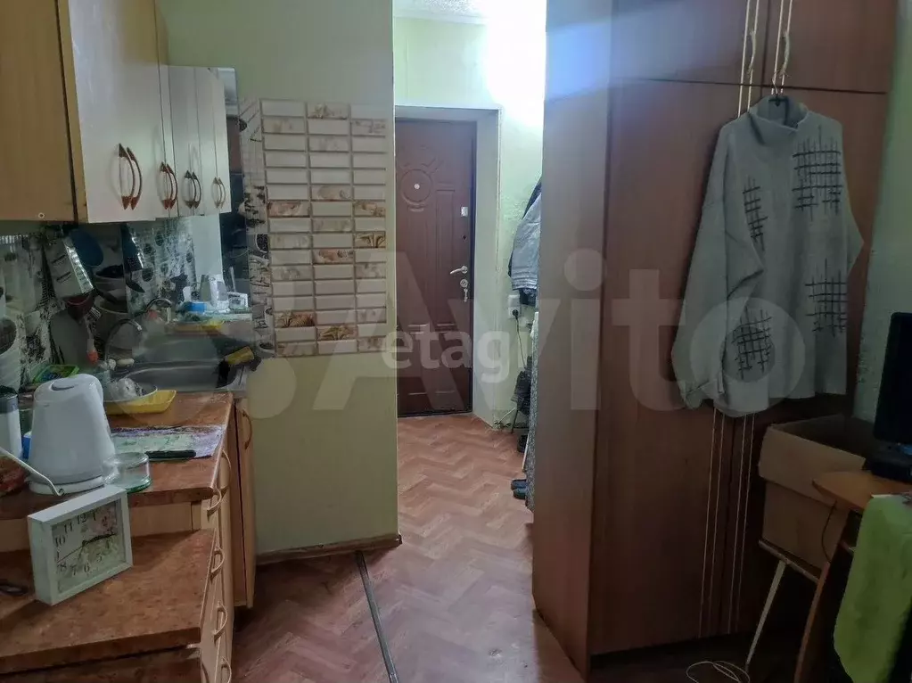 Комната 13,8 м в 1-к., 1/5 эт. - Фото 1