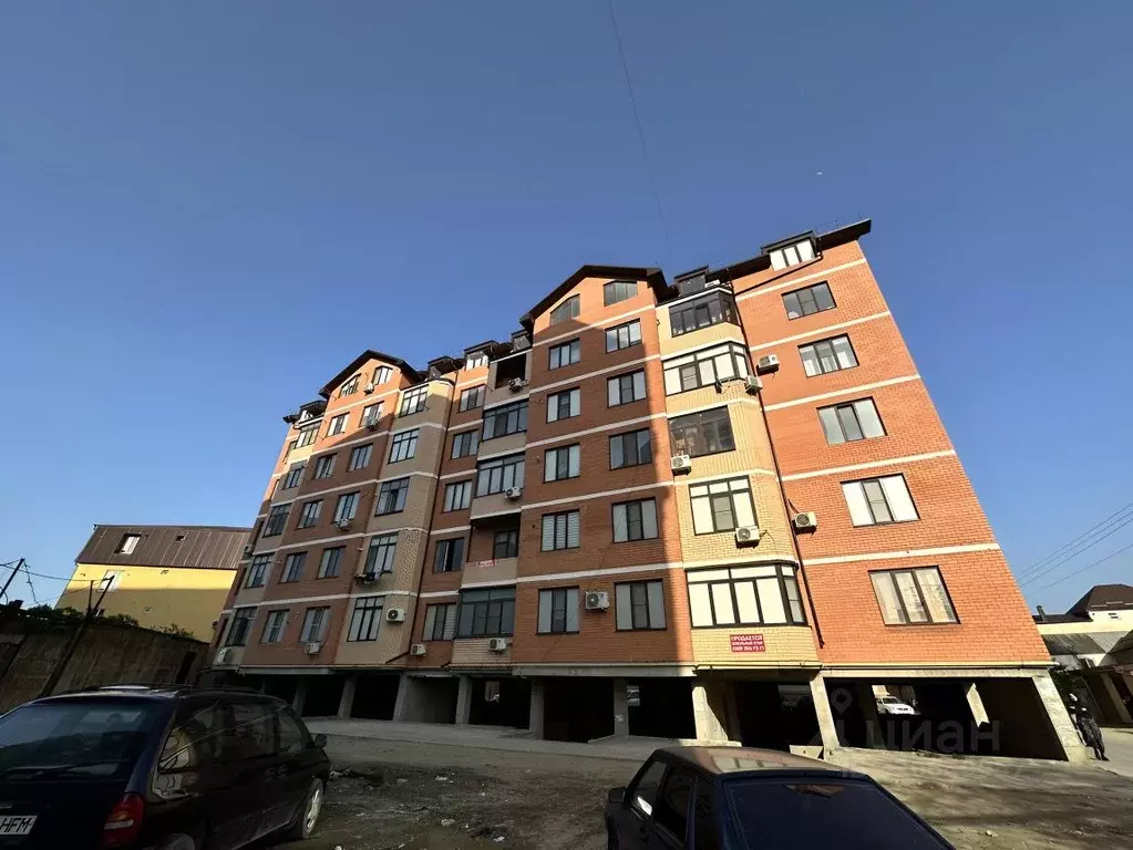 2-к кв. Дагестан, Махачкала туп. 1-й Каммаева, 5 (98.0 м) - Фото 1