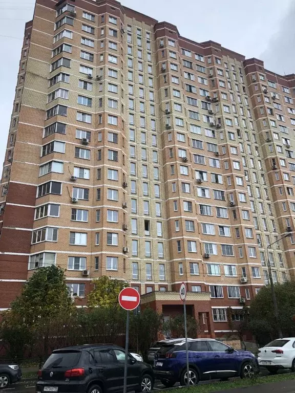 2-к кв. Москва, Москва, Московский г. 3-й мкр, 6 (68.9 м) - Фото 1