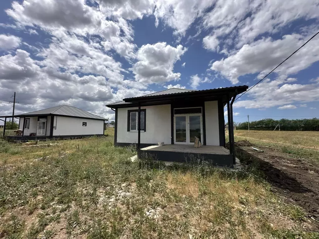 Дом в Крым, Симферопольский район, Б сектор  (88 м) - Фото 1