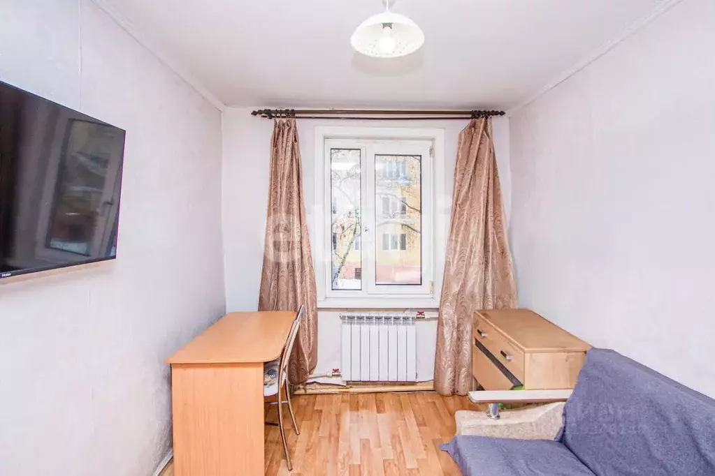 2-к кв. Бурятия, Улан-Удэ ул. Спартака, 4 (40.5 м) - Фото 1