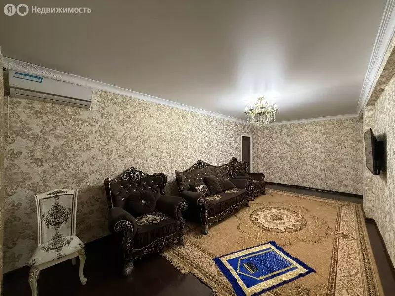 2-комнатная квартира: Дербент, улица Сальмана, 100 (75 м) - Фото 2