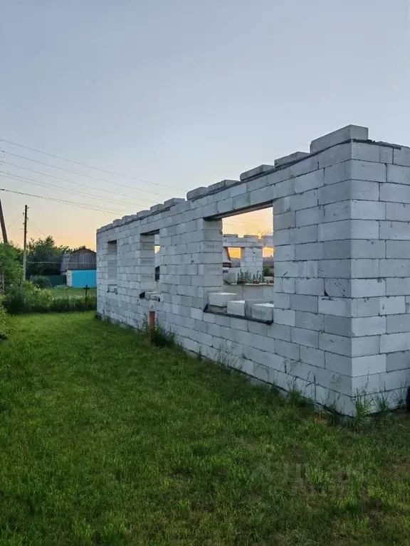 Дом в Марий Эл, Волжский муниципальный округ, с. Помары  (110 м) - Фото 1