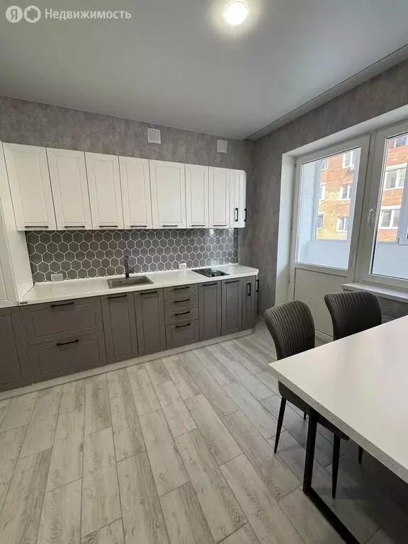 Квартира-студия: аул Новая Адыгея, Бжегокайская улица, 90/3к2 (27 м) - Фото 1