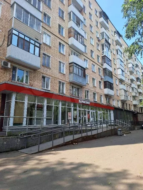 3-к. квартира, 57 м, 3/9 эт. - Фото 0