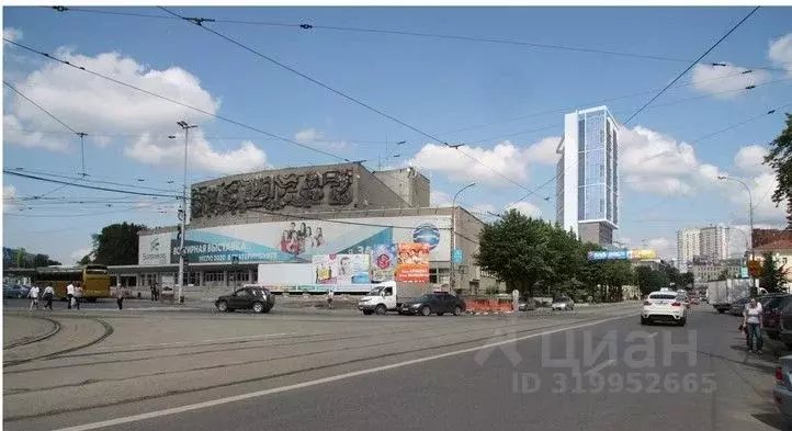 2-к кв. Свердловская область, Екатеринбург пер. Гаринский, 3 (87.3 м) - Фото 1