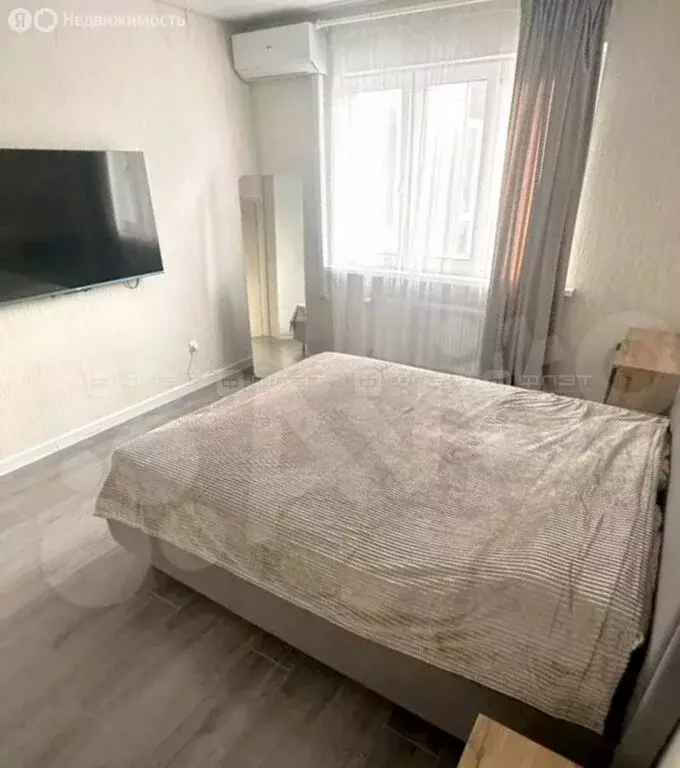 1-комнатная квартира: Казань, улица Генерала Махмута Гареева, 11/2 (40 ... - Фото 2