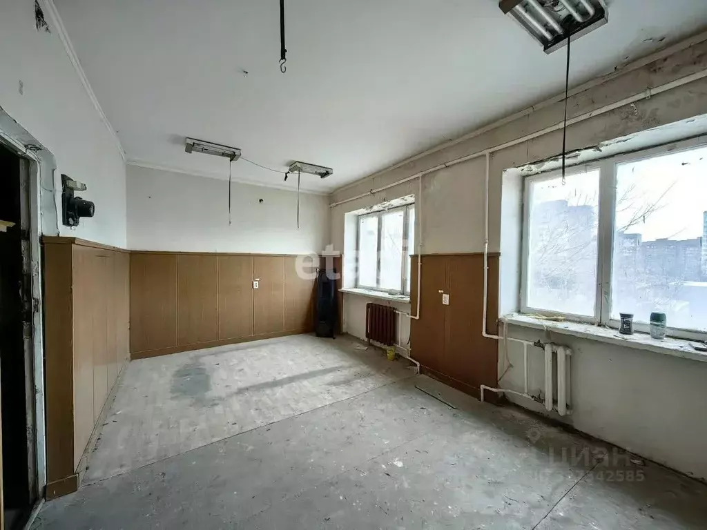 Помещение свободного назначения в Ростовская область, Таганрог ул. 1-я ... - Фото 1