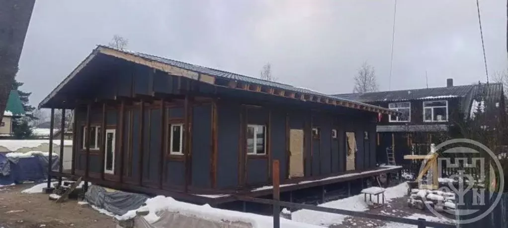 Дом в Ленинградская область, Отрадное Кировский район, 2-я линия (138 ... - Фото 1