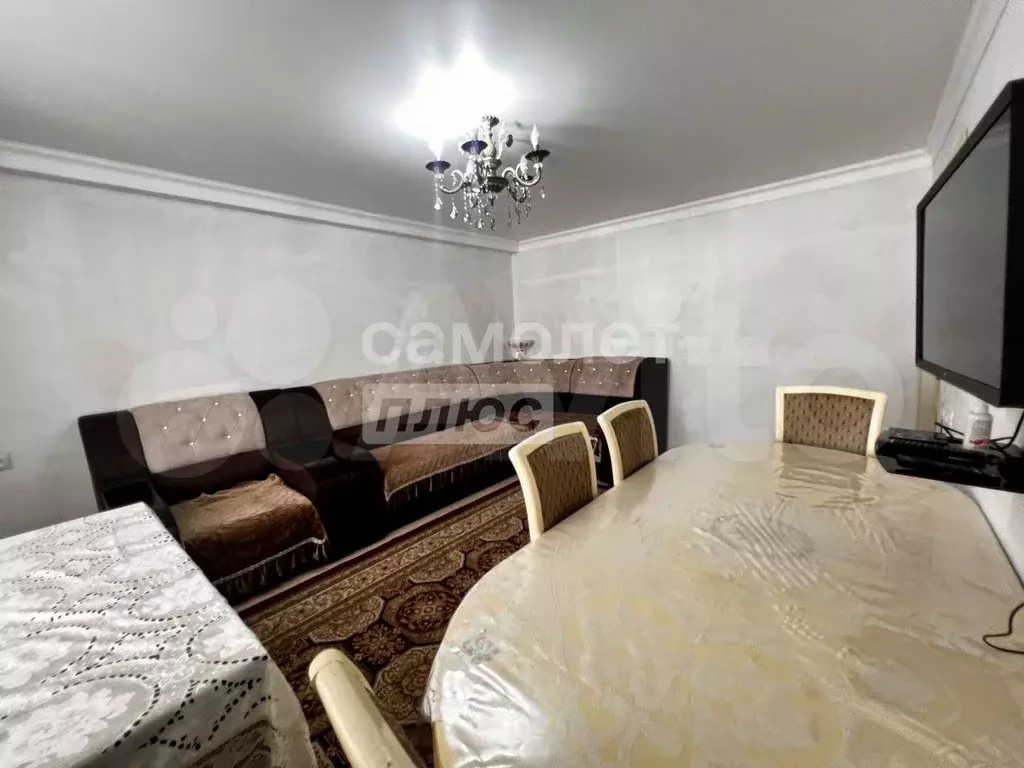 4-к. квартира, 95 м, 9/9 эт. - Фото 1