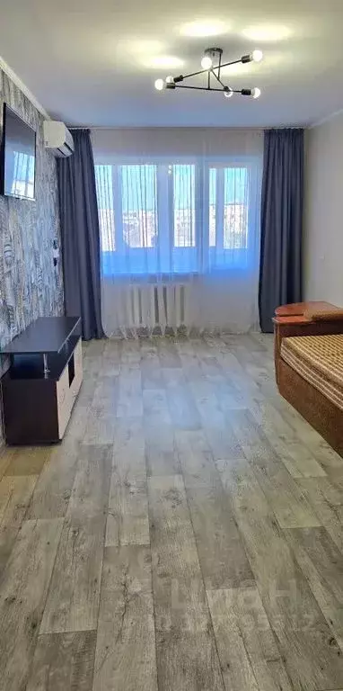 3-к кв. Крым, Евпатория проезд Советский, 4 (60.0 м) - Фото 1