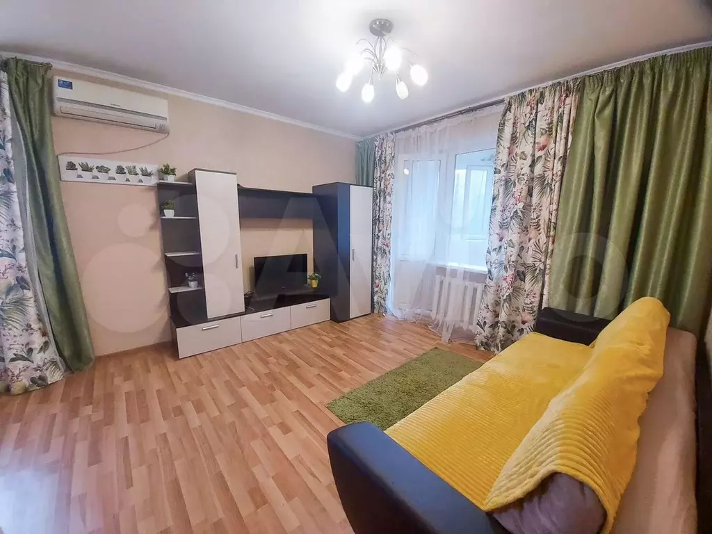 1-к. квартира, 40 м, 6/9 эт. - Фото 0
