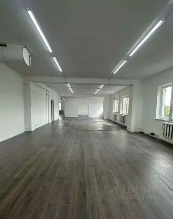 Помещение свободного назначения в Москва Ижорская ул., 3 (408 м) - Фото 1