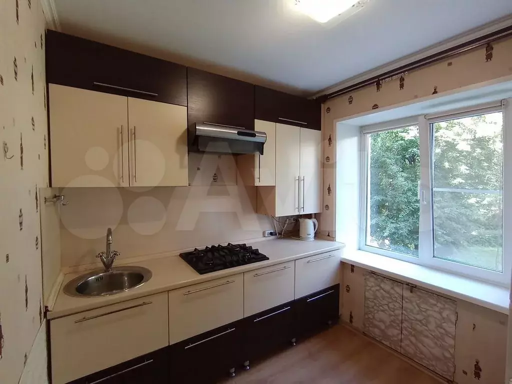 1-к. квартира, 30 м, 2/5 эт. - Фото 0