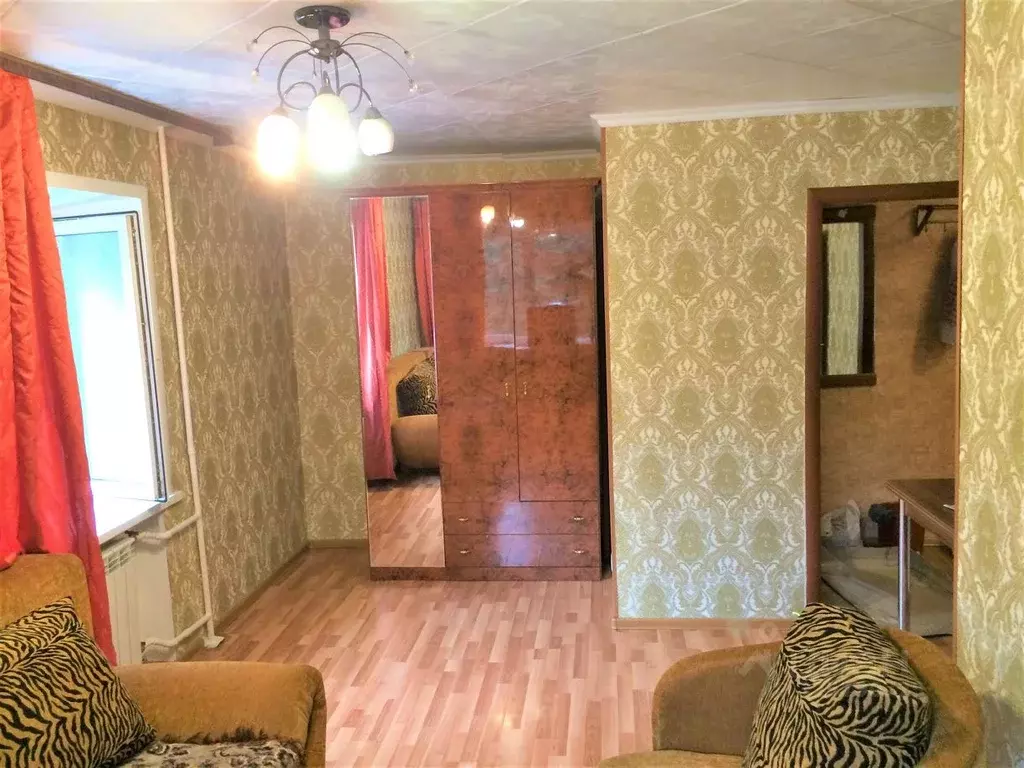 1-к кв. Кемеровская область, Новокузнецк ул. Кирова, 43 (30.0 м) - Фото 2