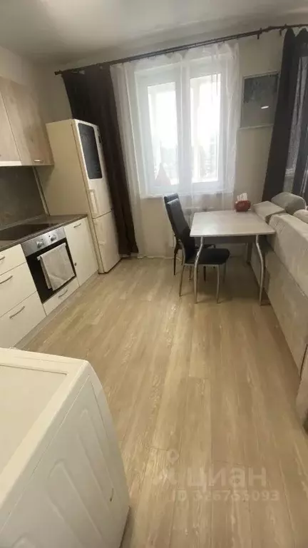 Студия Приморский край, Владивосток ул. Можжевеловая, 18 (33.0 м) - Фото 2