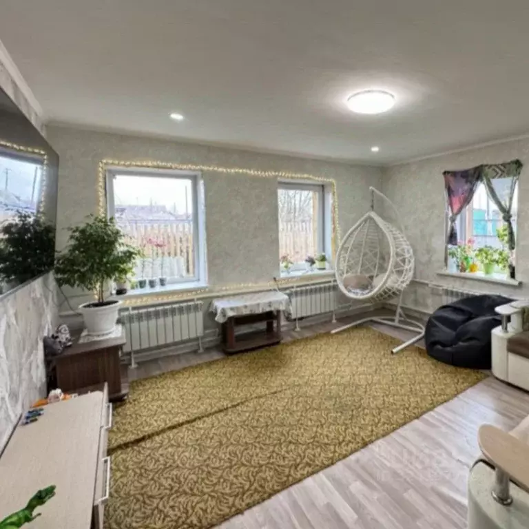 Дом в Алтайский край, Рубцовск ул. Огарева, 11 (77 м) - Фото 1