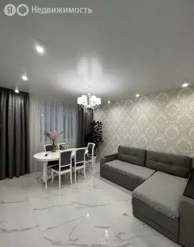 2-комнатная квартира: Краснодар, микрорайон имени Петра Метальникова, ... - Фото 0