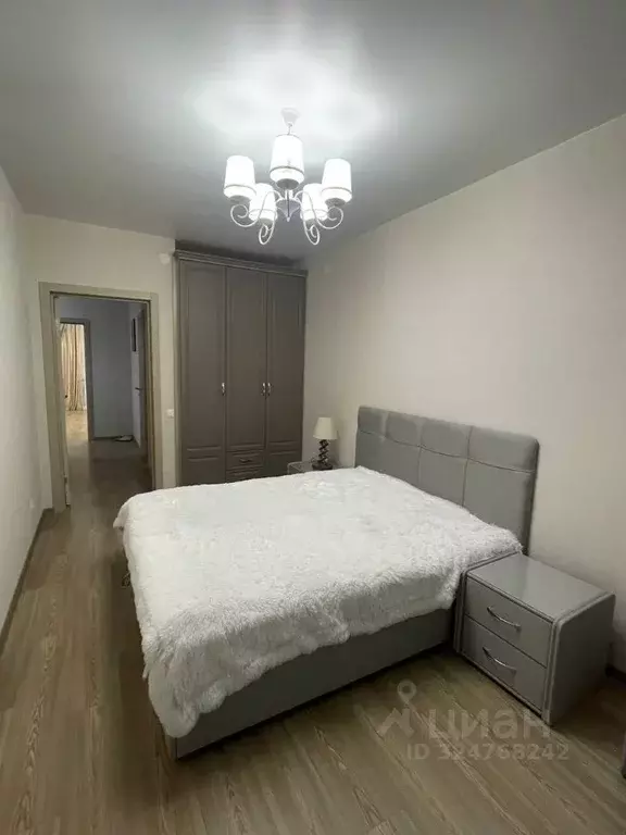 2-к кв. Татарстан, Казань ул. Рауиса Гареева, 102к1 (66.0 м) - Фото 2