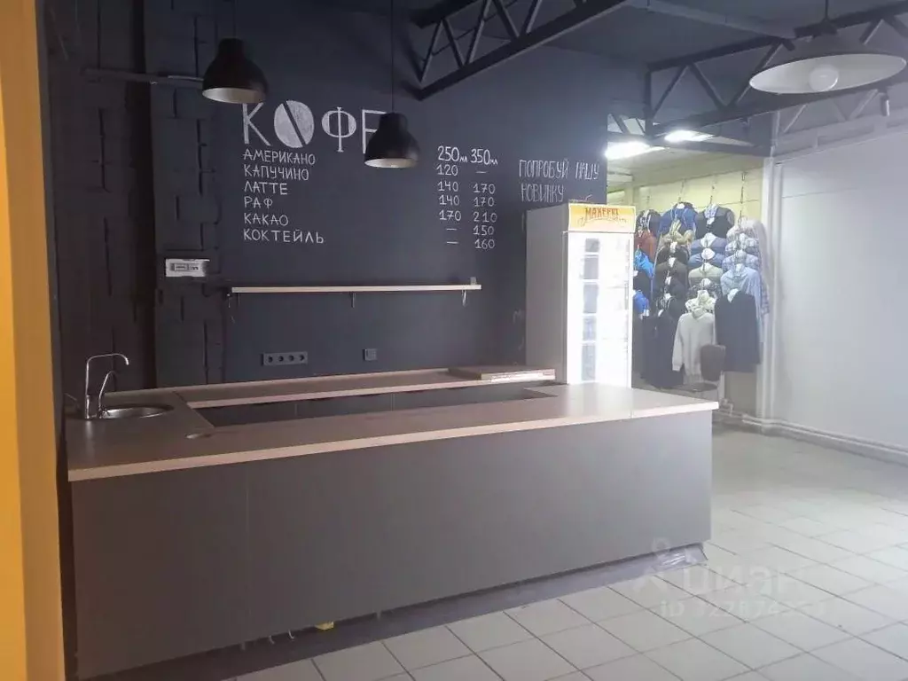 Помещение свободного назначения в Удмуртия, Ижевск ул. 9 Января, 223 ... - Фото 1