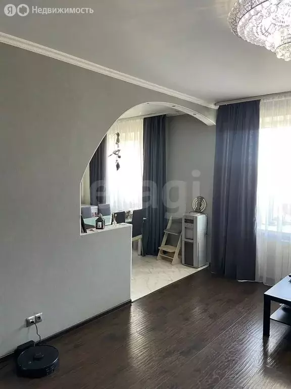 3-комнатная квартира: Чита, Суглинная улица, 2Б (103 м) - Фото 1