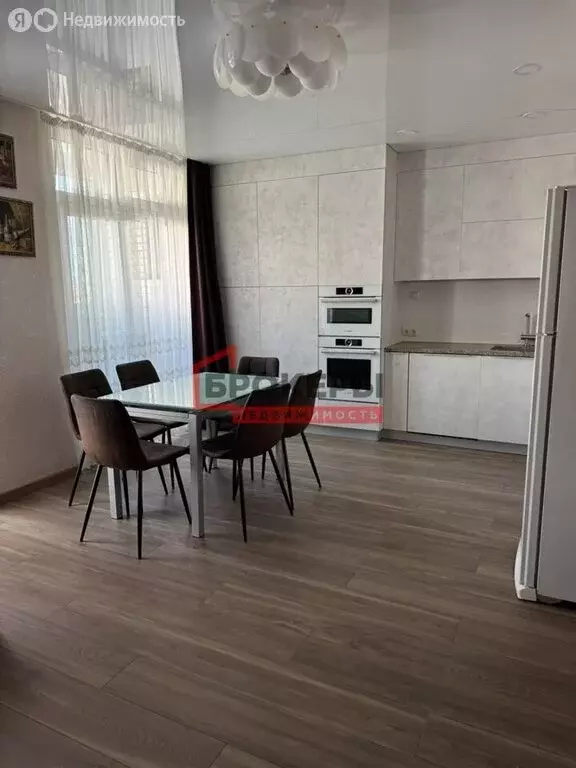 3-комнатная квартира: Севастополь, улица Колобова, 34/1 (70 м) - Фото 2