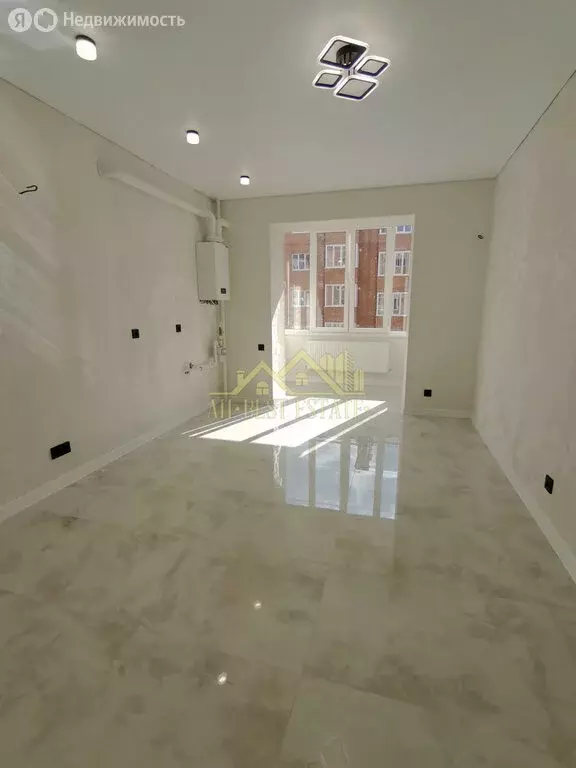 3-комнатная квартира: Владикавказ, улица Хадарцева, 39/3 (90 м) - Фото 1