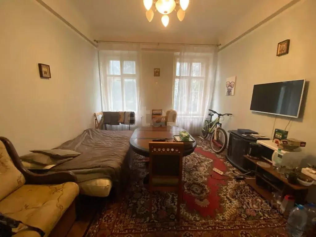 Комната Санкт-Петербург ул. Льва Толстого, 4 (21.0 м) - Фото 1