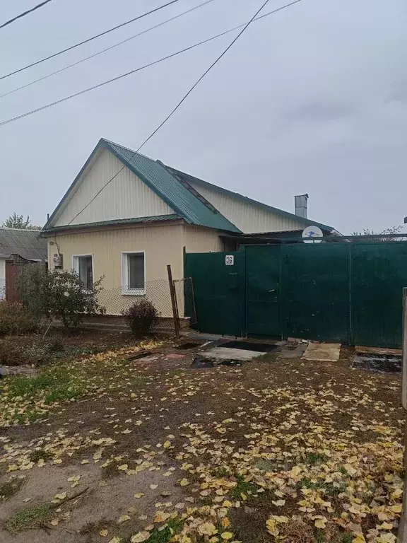 Дом в Саратовская область, Энгельс муниципальное образование, ... - Фото 2