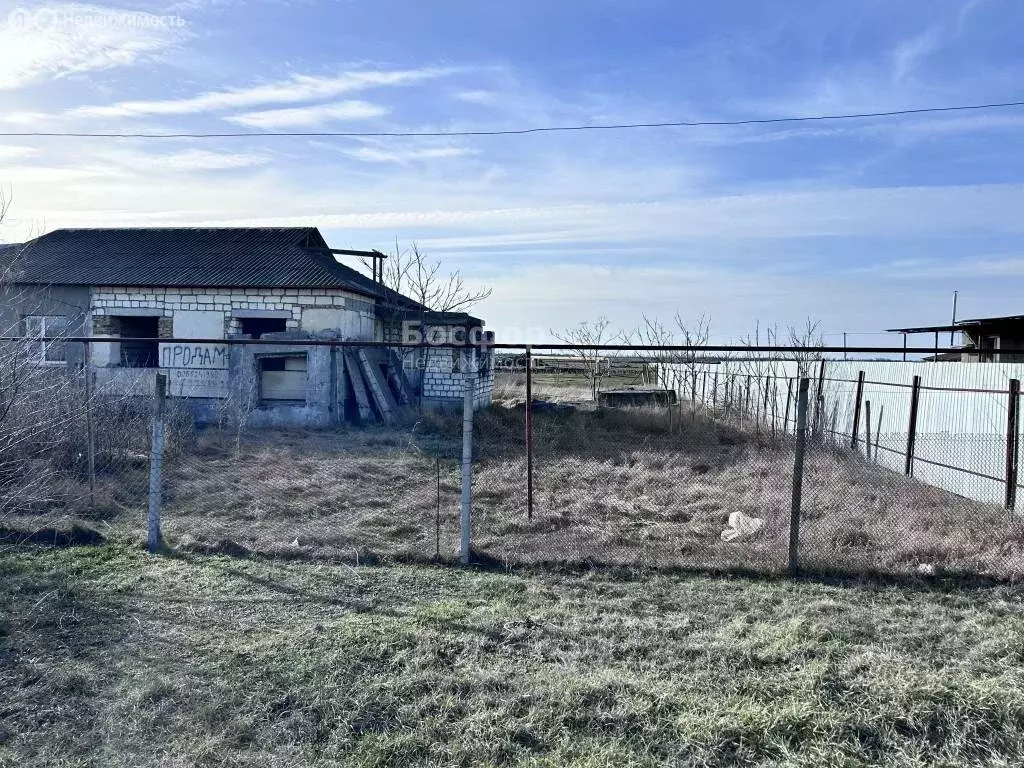 Дом в Республика Крым, посёлок городского типа Кировское (88 м) - Фото 2