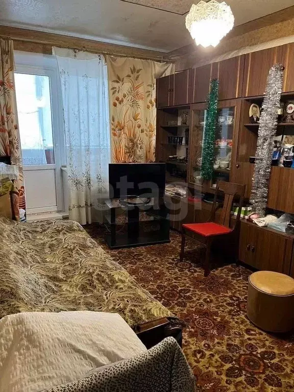 2-к кв. Белгородская область, Шебекино ул. Фрунзе, 10 (52.1 м) - Фото 1