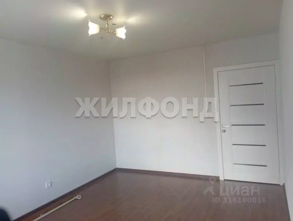 Комната Новосибирская область, Новосибирск ул. Одоевского, 1/1 (16.7 ... - Фото 1