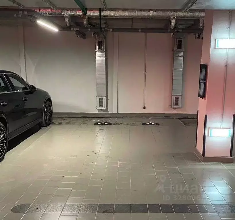 Гараж в Москва Лунар жилой комплекс (17 м) - Фото 1