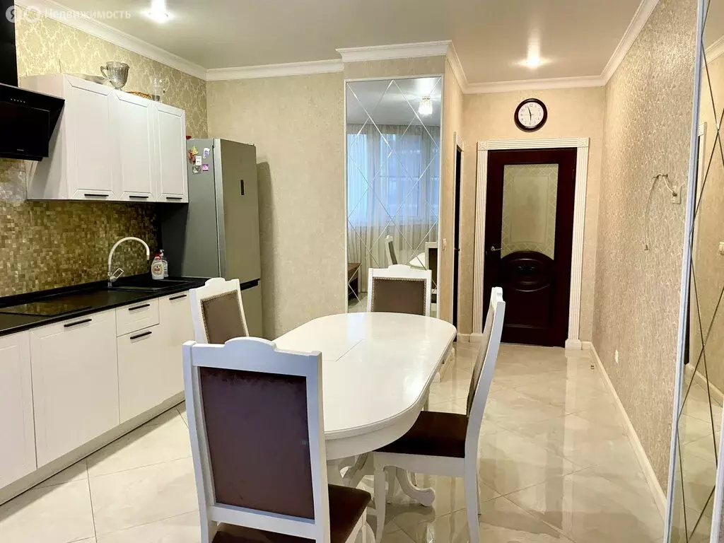 2-комнатная квартира: Краснодар, Ленинский переулок, 20/1к10 (63 м) - Фото 0