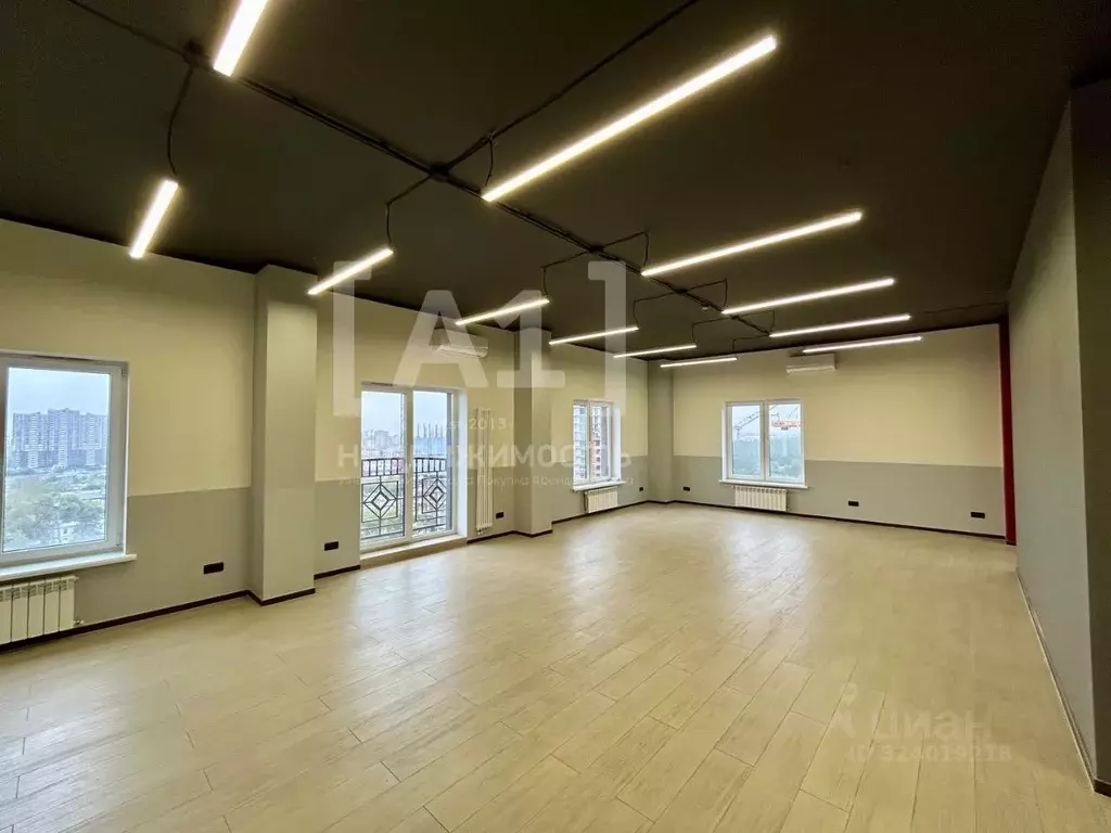 Офис в Челябинская область, Челябинск Лесопарковая ул., 8 (45 м) - Фото 1