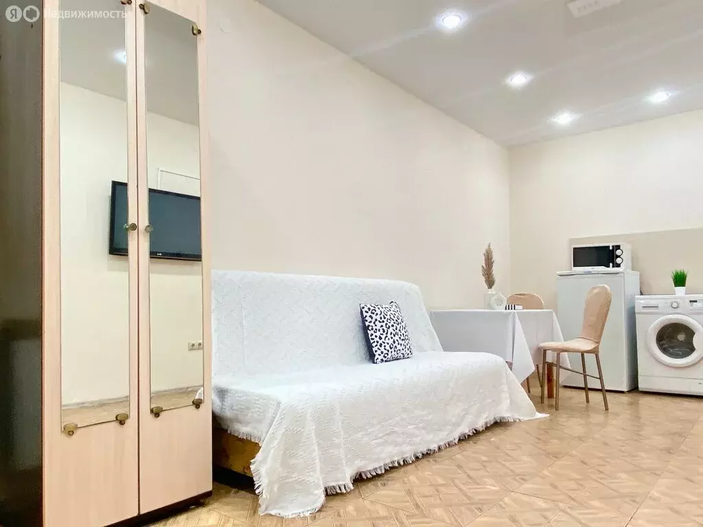 3-комнатная квартира: Иркутск, улица Пискунова, 102 (61.7 м) - Фото 1