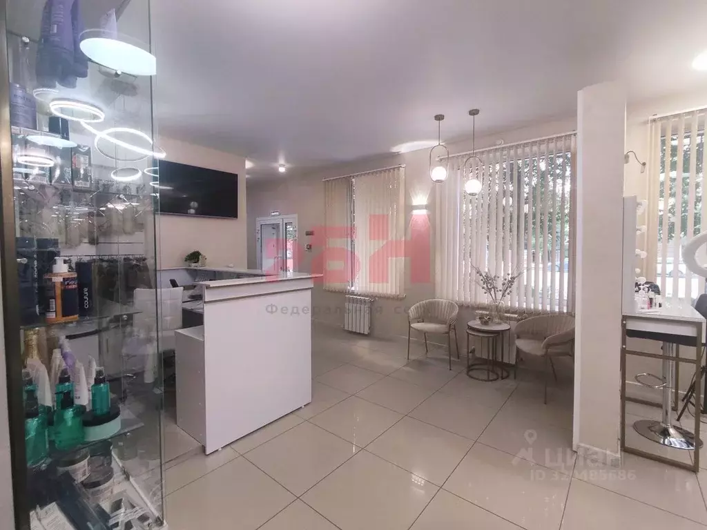 Помещение свободного назначения в Челябинская область, Челябинск ул. ... - Фото 1