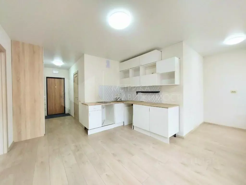 1-к кв. Тюменская область, Тюмень ул. Стройотрядовская, 6 (36.3 м) - Фото 0