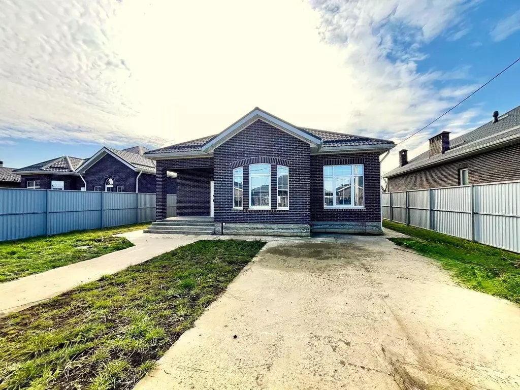 Коттедж в Адыгея, Тахтамукайский район, Старобжегокай аул ул. ... - Фото 1