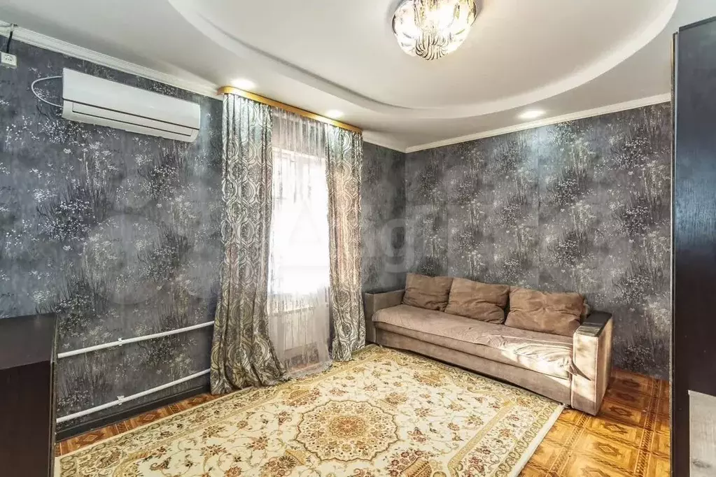 Дом 50 м на участке 1 сот. - Фото 1