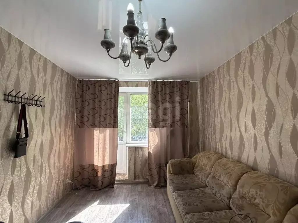 2-к кв. Саратовская область, Саратов ул. Мира, 21А (43.8 м) - Фото 0