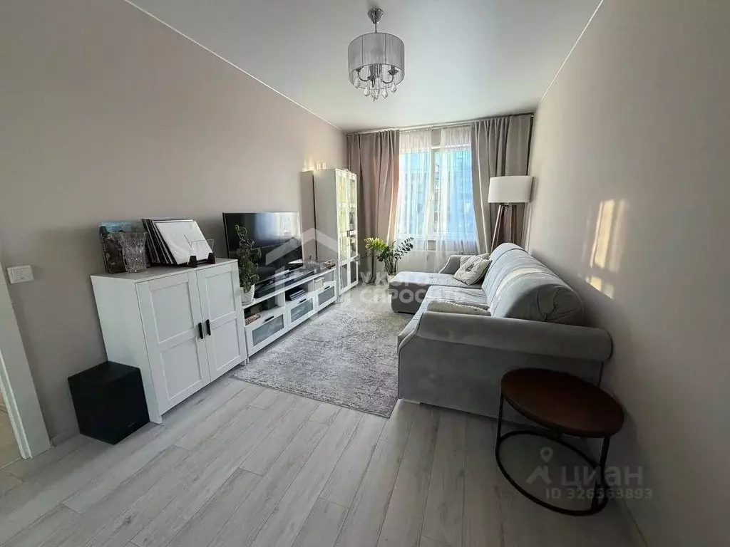 2-к кв. Санкт-Петербург, Санкт-Петербург, Петергоф ул. Парковая, 16к2 ... - Фото 0