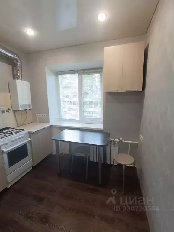 2-к кв. Саратовская область, Саратов Киевский проезд, 4 (41.2 м) - Фото 1