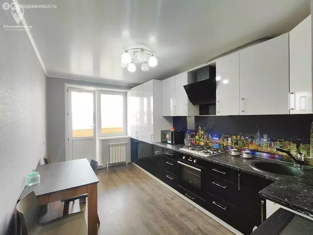 1-комнатная квартира: село Дядьково, улица Связи, 18 (41 м) - Фото 1