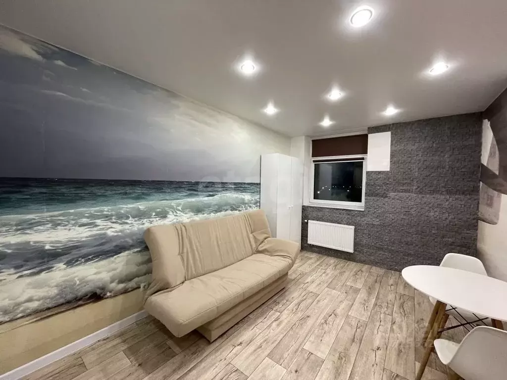 Студия Тюменская область, Тюмень ул. Первооткрывателей, 2 (25.2 м) - Фото 1