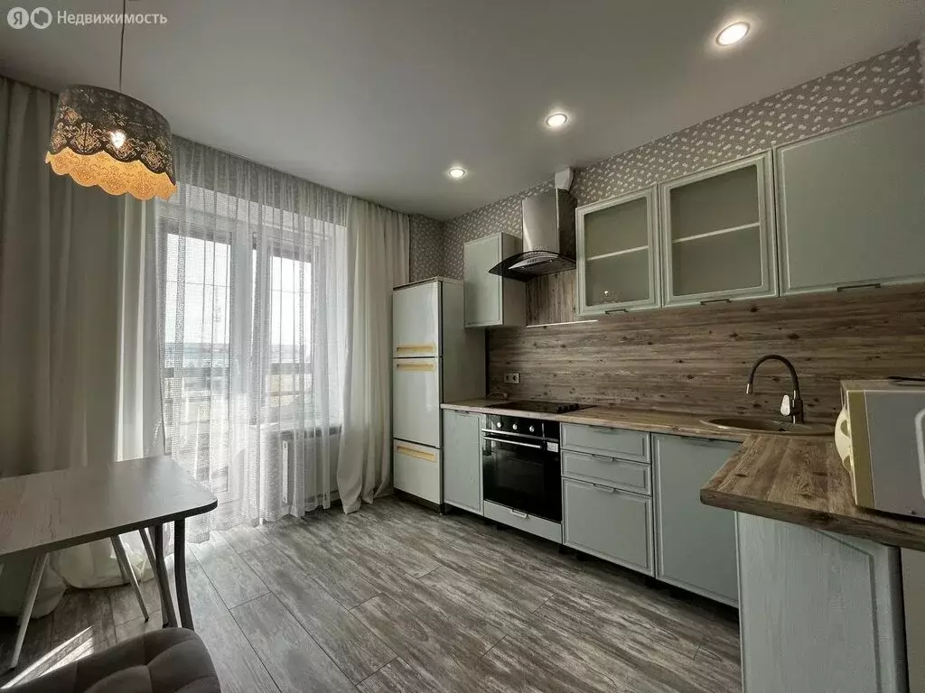 1-комнатная квартира: Сыктывкар, улица Морозова, 207 (39 м) - Фото 1