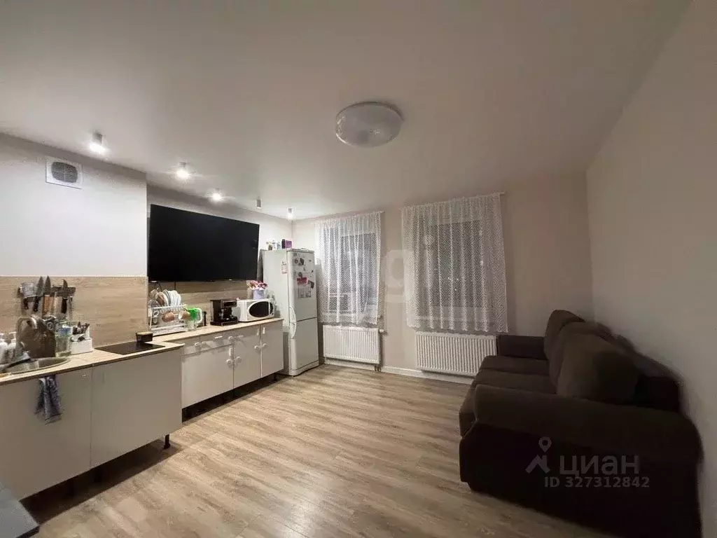 2-к кв. Удмуртия, Ижевск ул. 40 лет Победы, 75 (53.0 м) - Фото 2