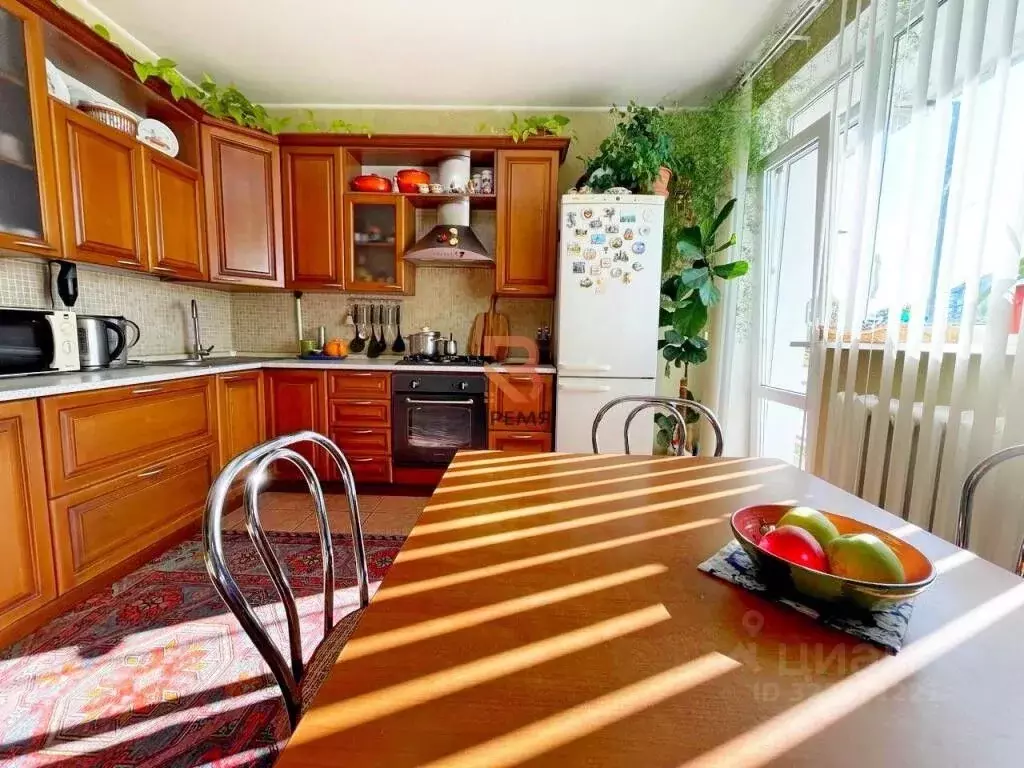 2-к кв. Севастополь просп. Победы, 25 (112.2 м) - Фото 1